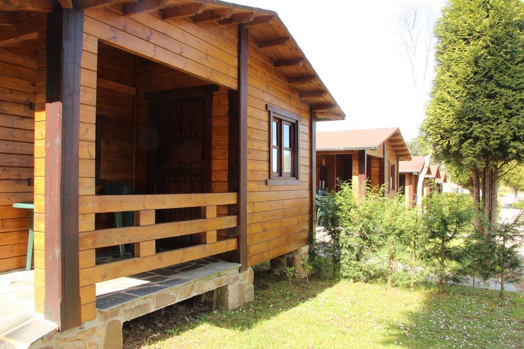 Camping Villaviciosa Selorio エクステリア 写真